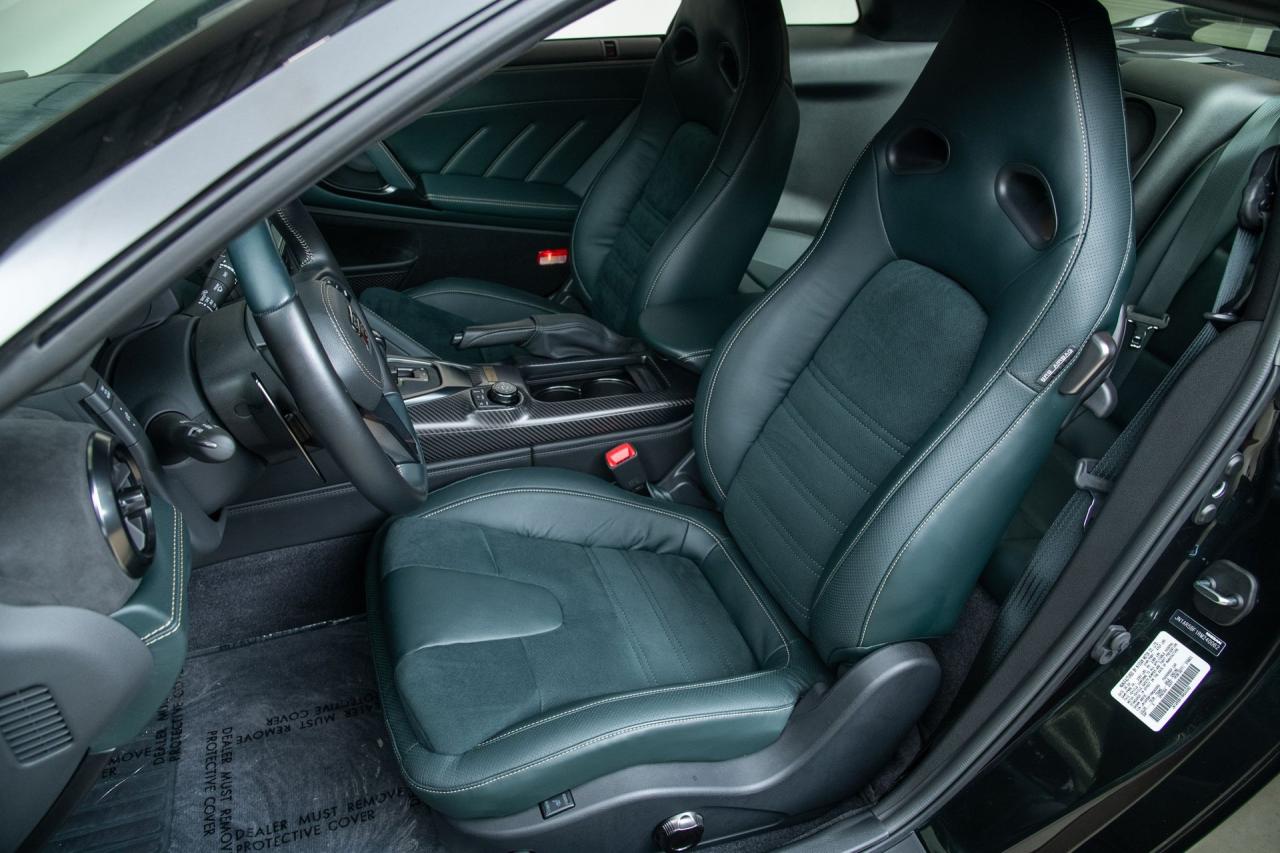 2024 Nissan GT-R T-Spec