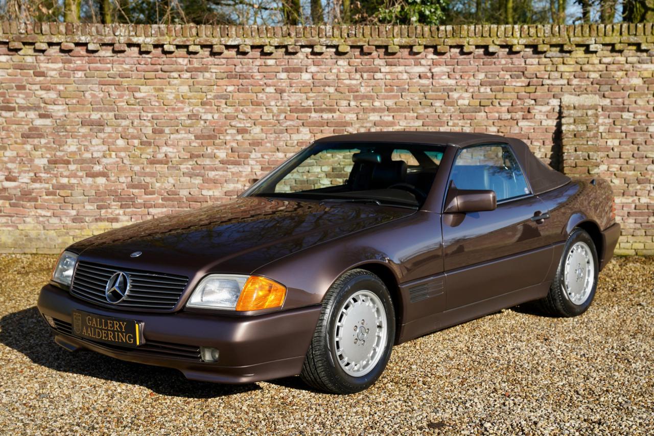 1993 Mercedes - Benz 300 SL &ldquo;Brown over brown&rdquo;