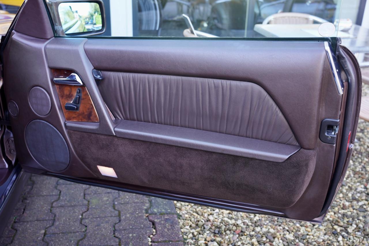 1993 Mercedes - Benz 300 SL &ldquo;Brown over brown&rdquo;
