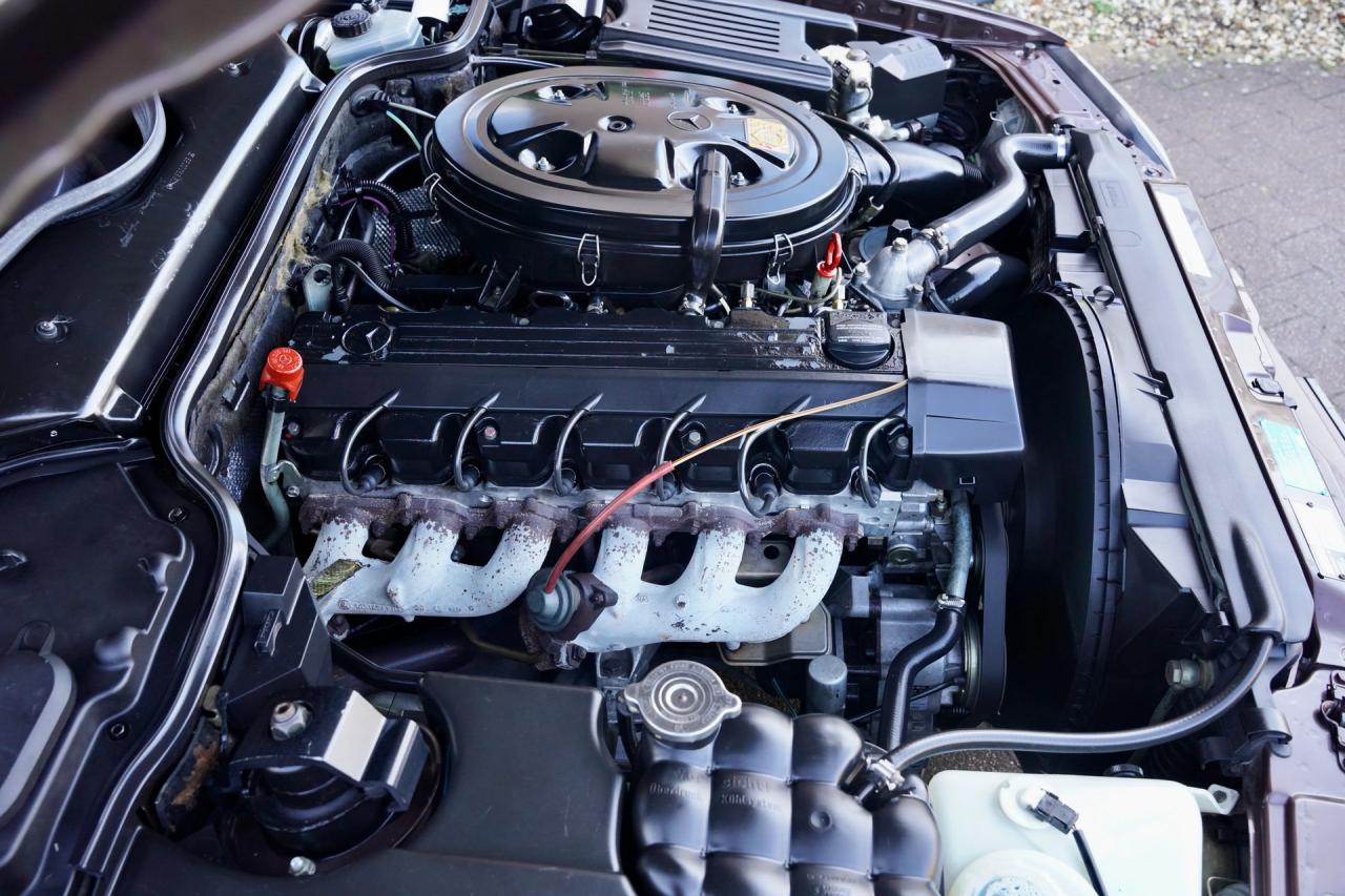 1993 Mercedes - Benz 300 SL &ldquo;Brown over brown&rdquo;