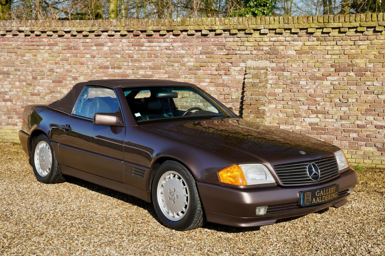 1993 Mercedes - Benz 300 SL &ldquo;Brown over brown&rdquo;