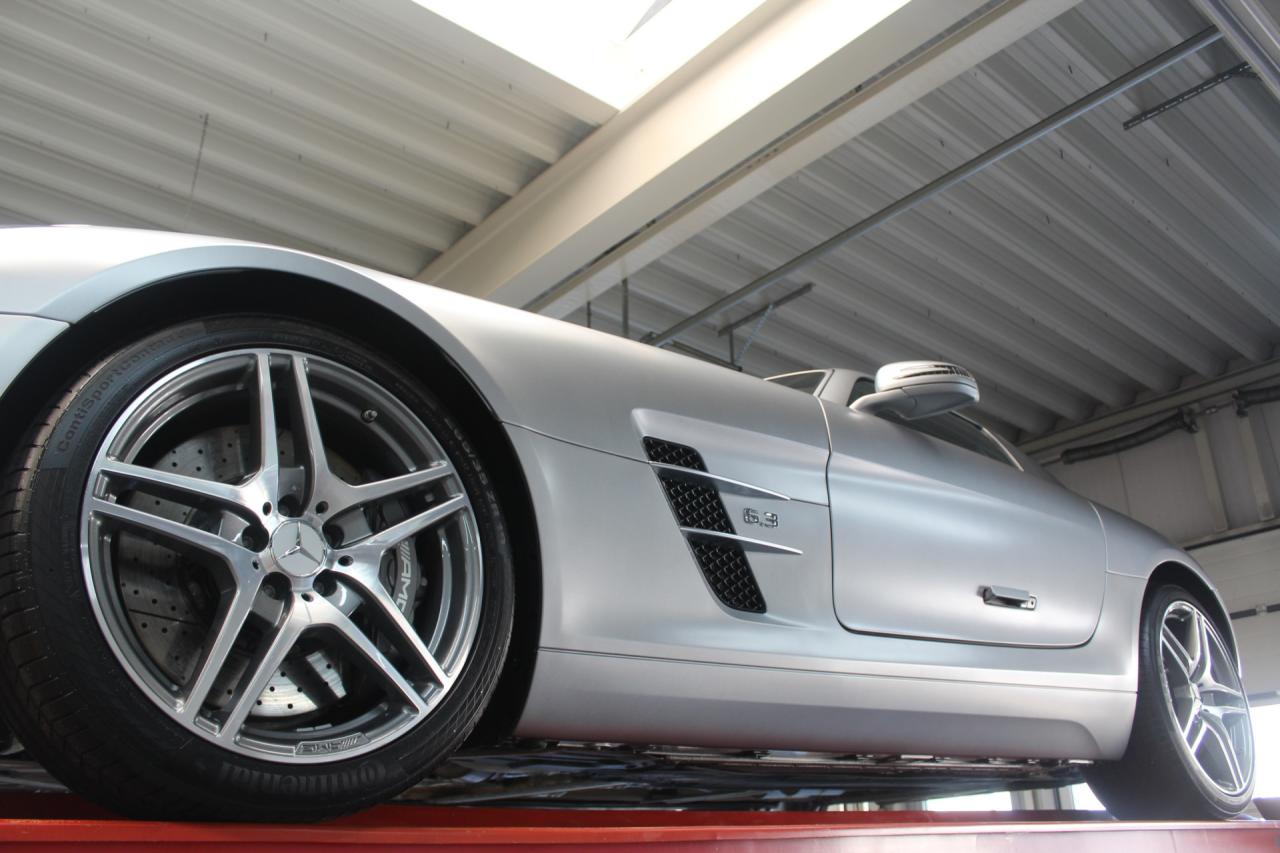 2011 Mercedes - Benz Mercedes Benz SLS AMG &ldquo;Designo&rdquo;