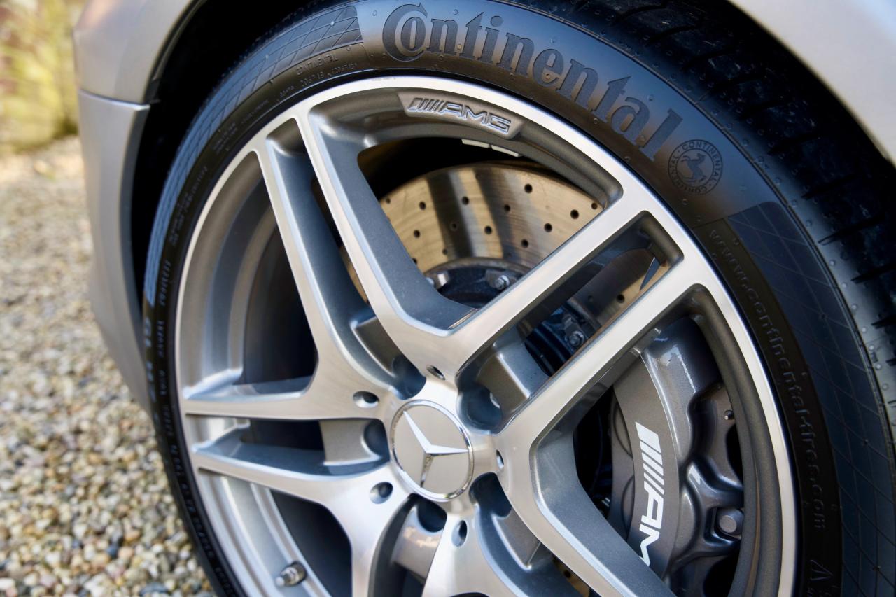 2011 Mercedes - Benz Mercedes Benz SLS AMG &ldquo;Designo&rdquo;