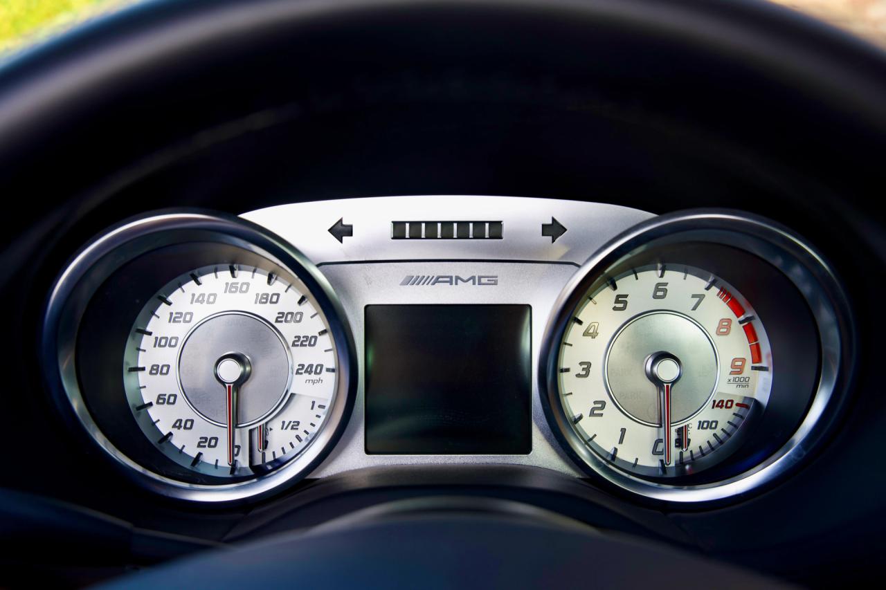 2011 Mercedes - Benz Mercedes Benz SLS AMG &ldquo;Designo&rdquo;