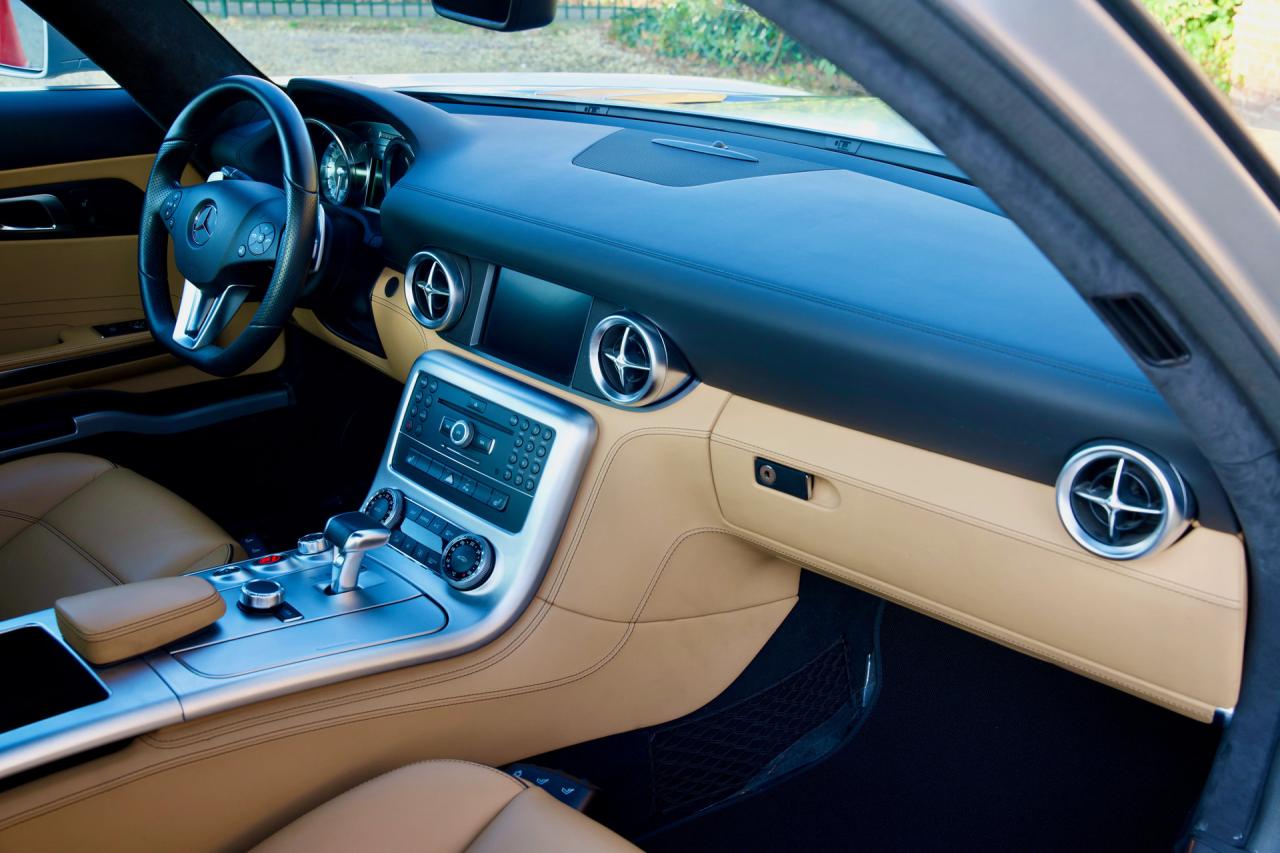 2011 Mercedes - Benz Mercedes Benz SLS AMG &ldquo;Designo&rdquo;