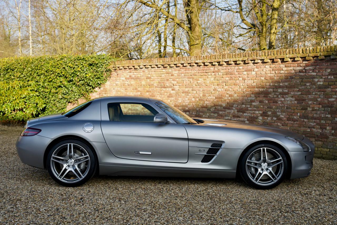 2011 Mercedes - Benz Mercedes Benz SLS AMG &ldquo;Designo&rdquo;