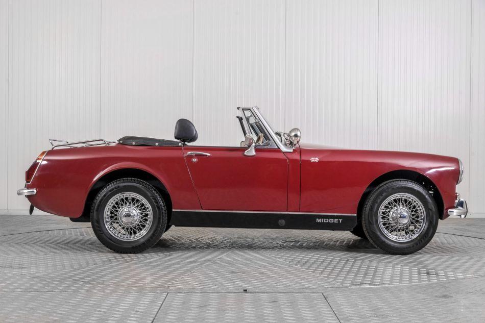 1974 MG Midget MKIII 1275 round wheel arch