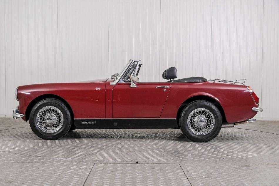 1974 MG Midget MKIII 1275 round wheel arch