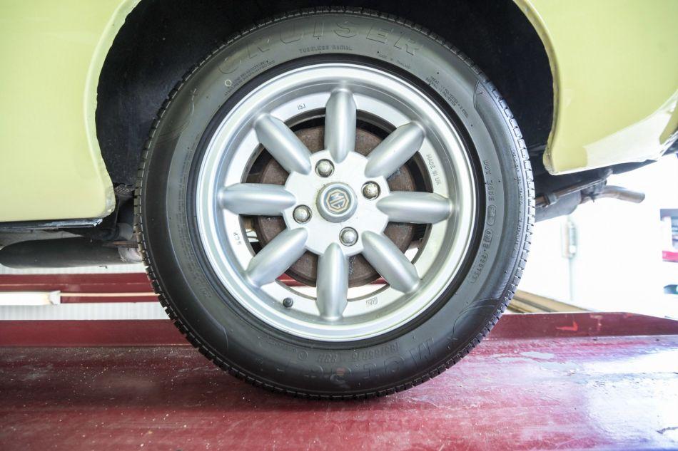 1976 MG B MGB overdrive