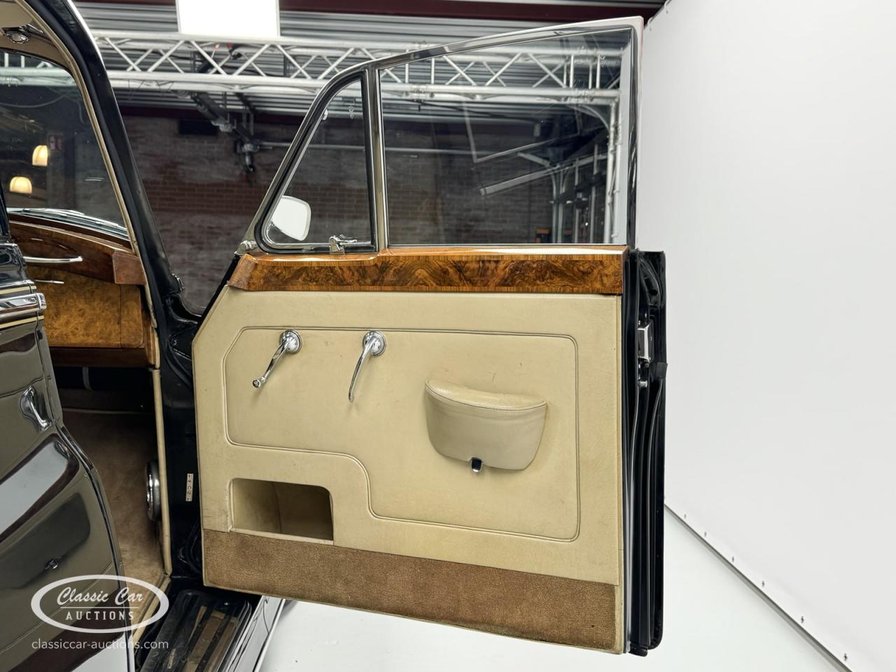 1956 Rolls - Royce Silver Cloud