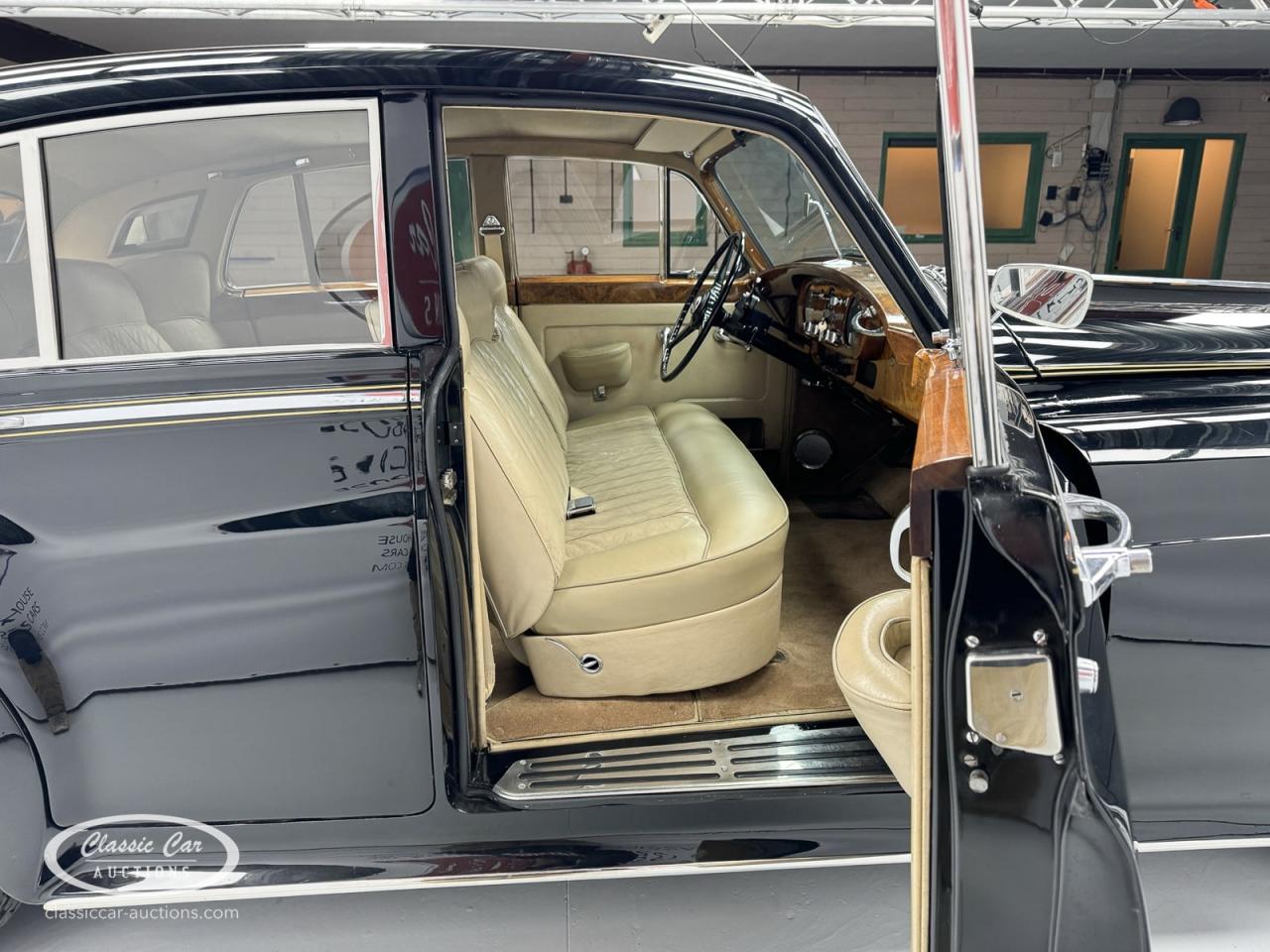 1956 Rolls - Royce Silver Cloud