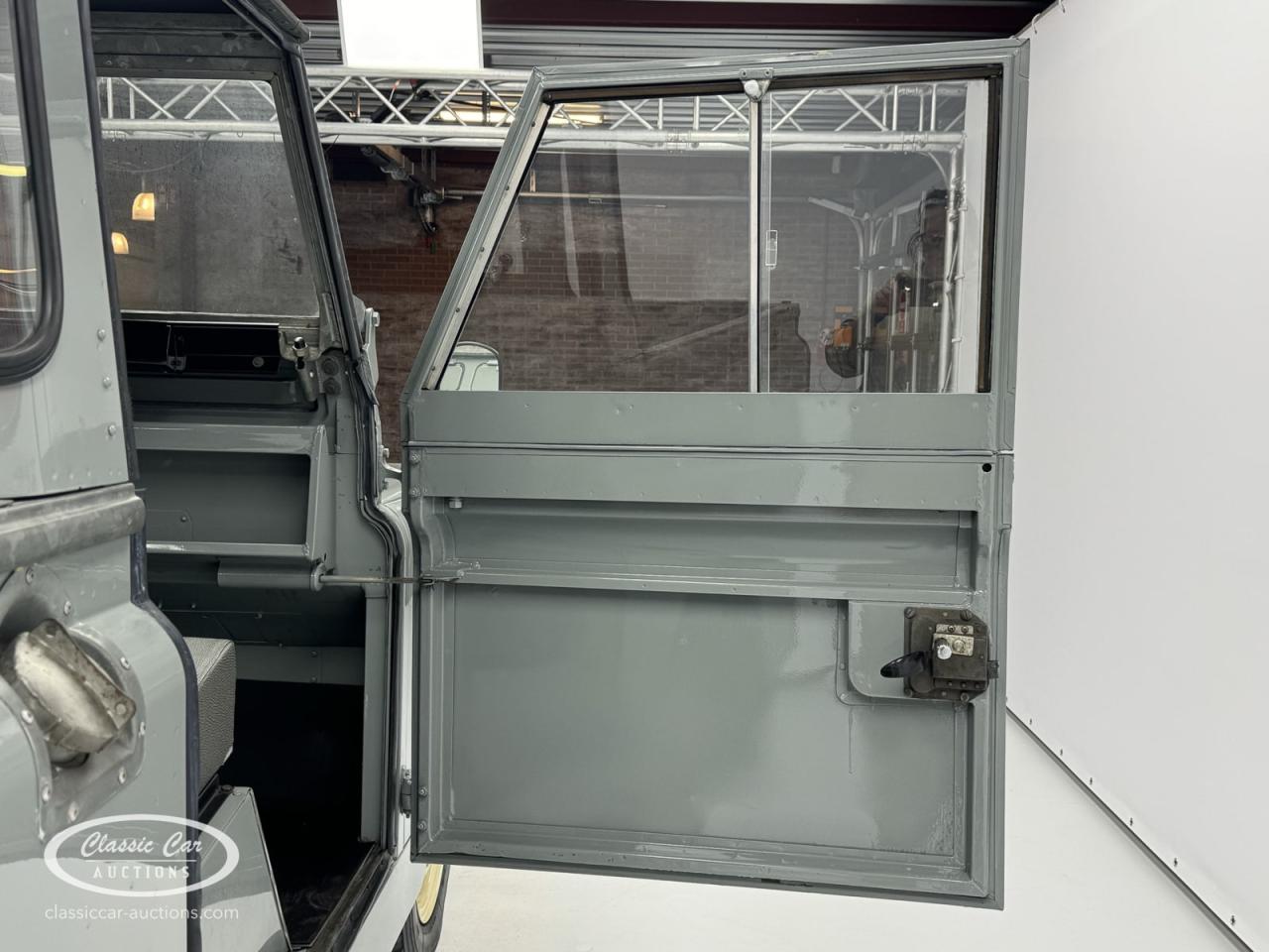 1968 Land Rover Series 2