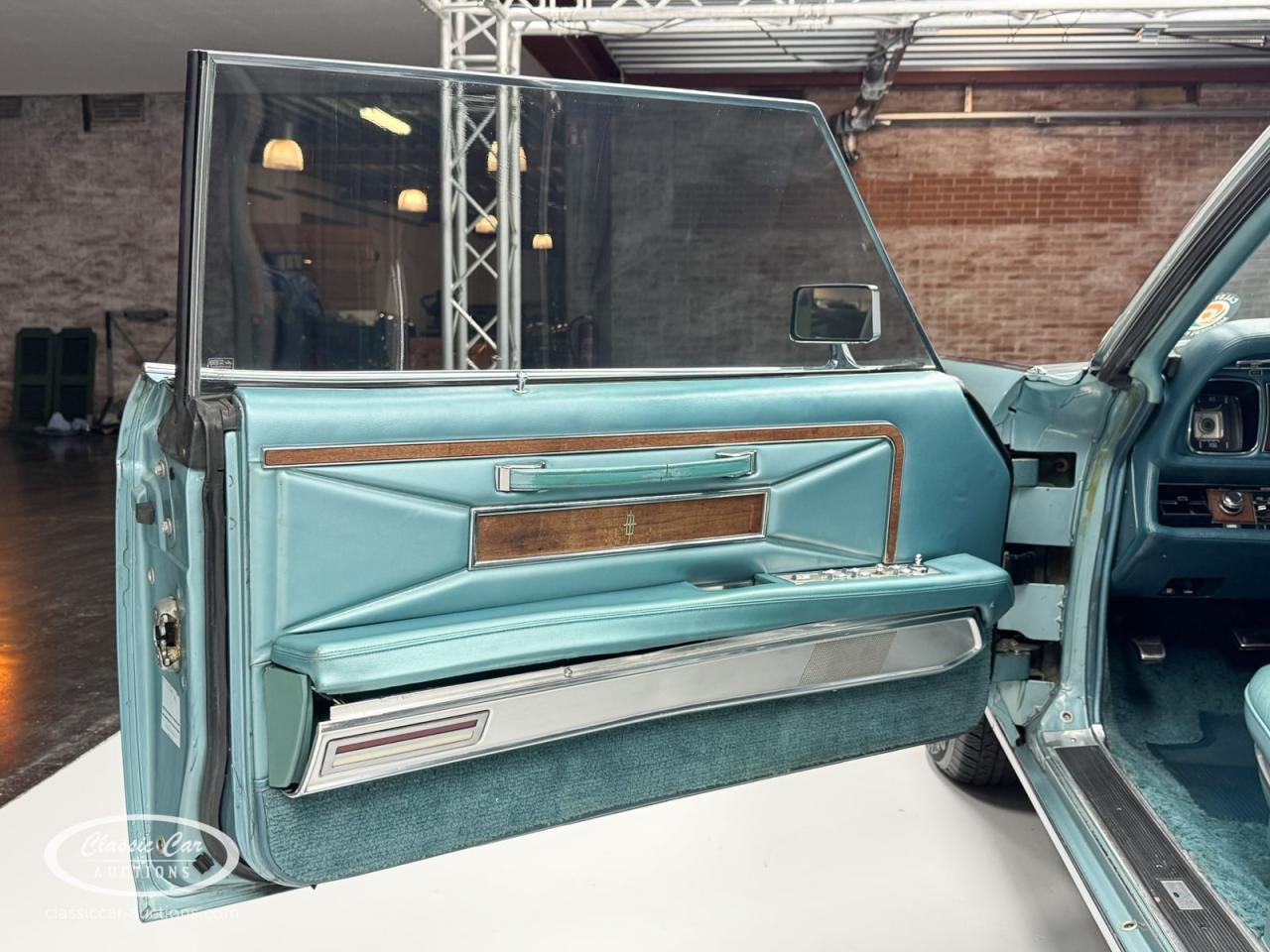 1970 Lincoln Continental