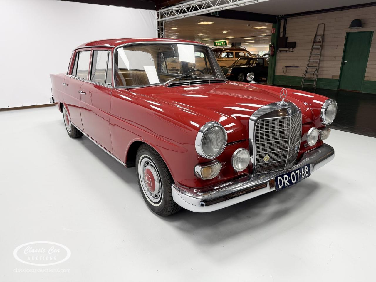 1967 Mercedes - Benz 200
