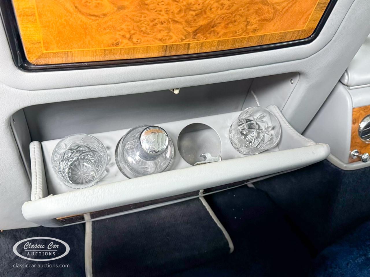 1995 Rolls - Royce Silver Spirit 