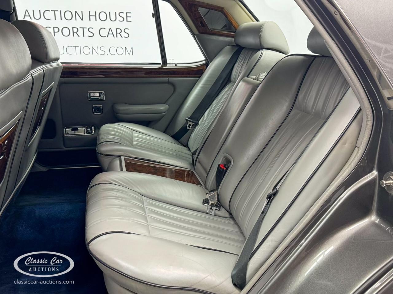 1995 Rolls - Royce Silver Spirit 