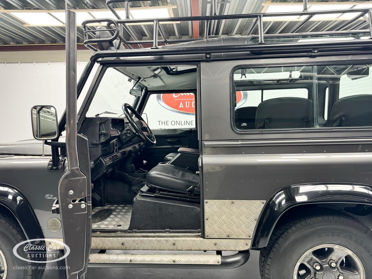 2002 Land Rover Defender 90