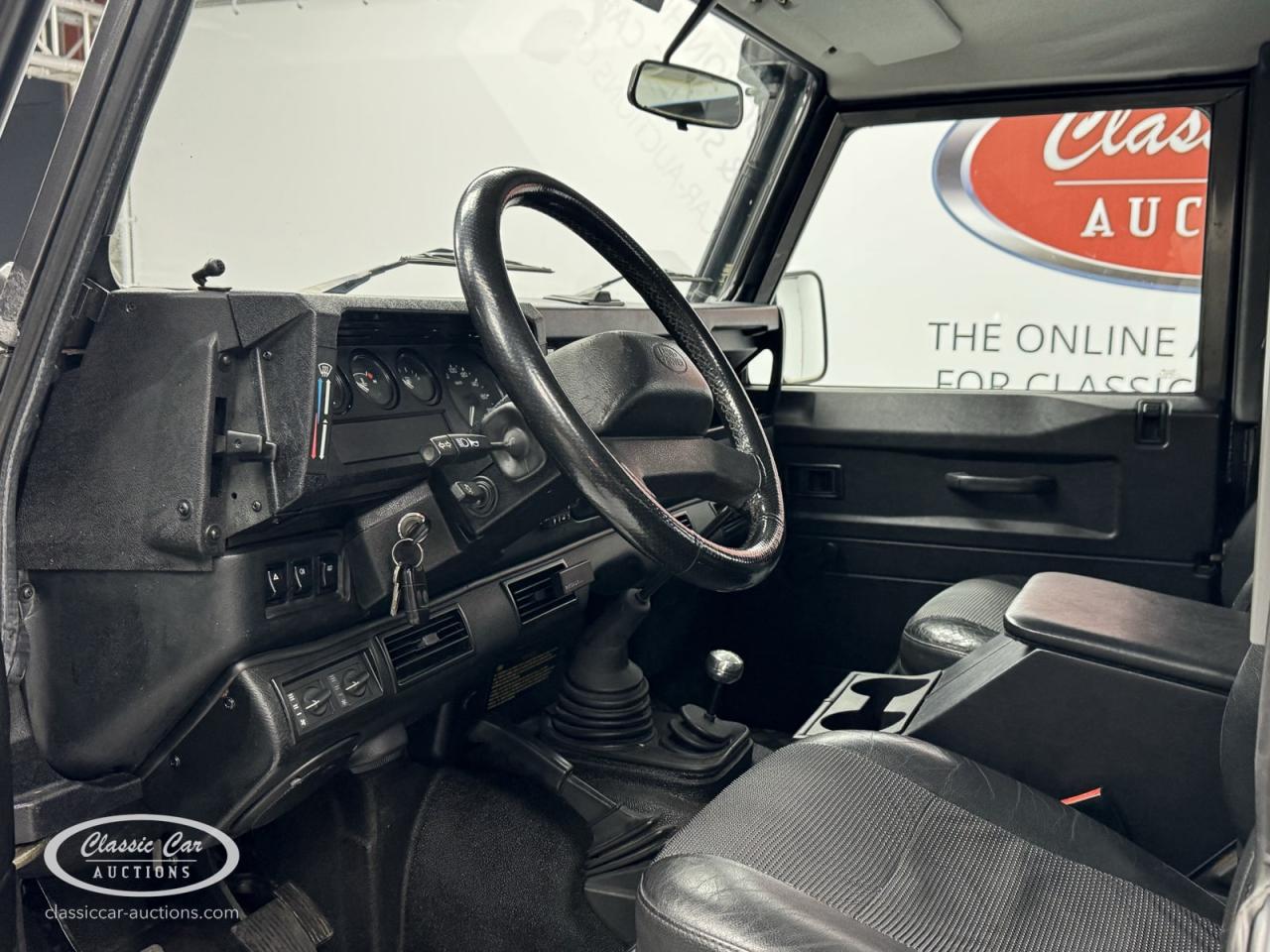 2002 Land Rover Defender 90
