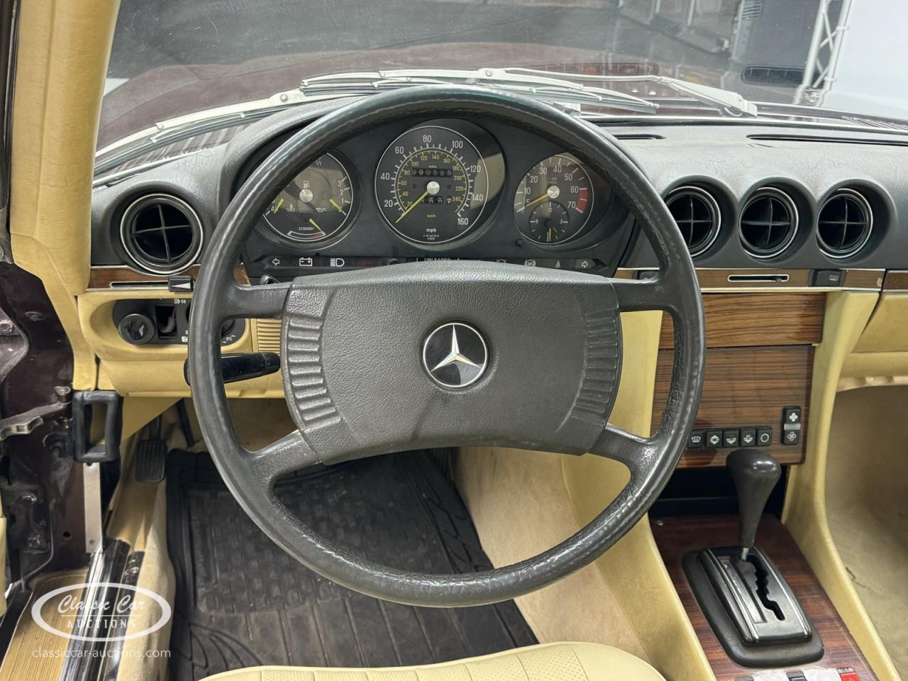 1982 Mercedes - Benz 500 SL