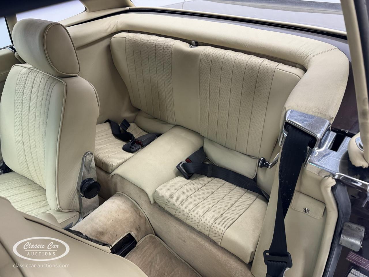 1982 Mercedes - Benz 500 SL