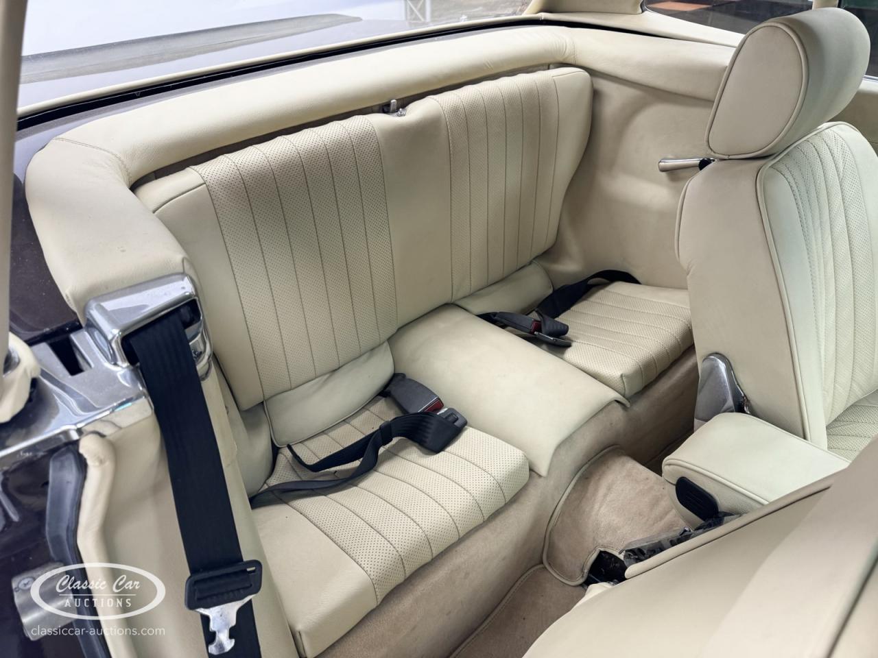 1982 Mercedes - Benz 500 SL