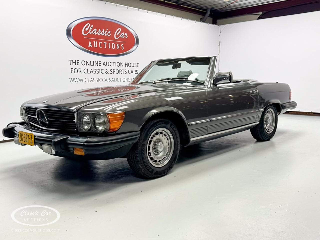 1984 Mercedes - Benz 380 SL