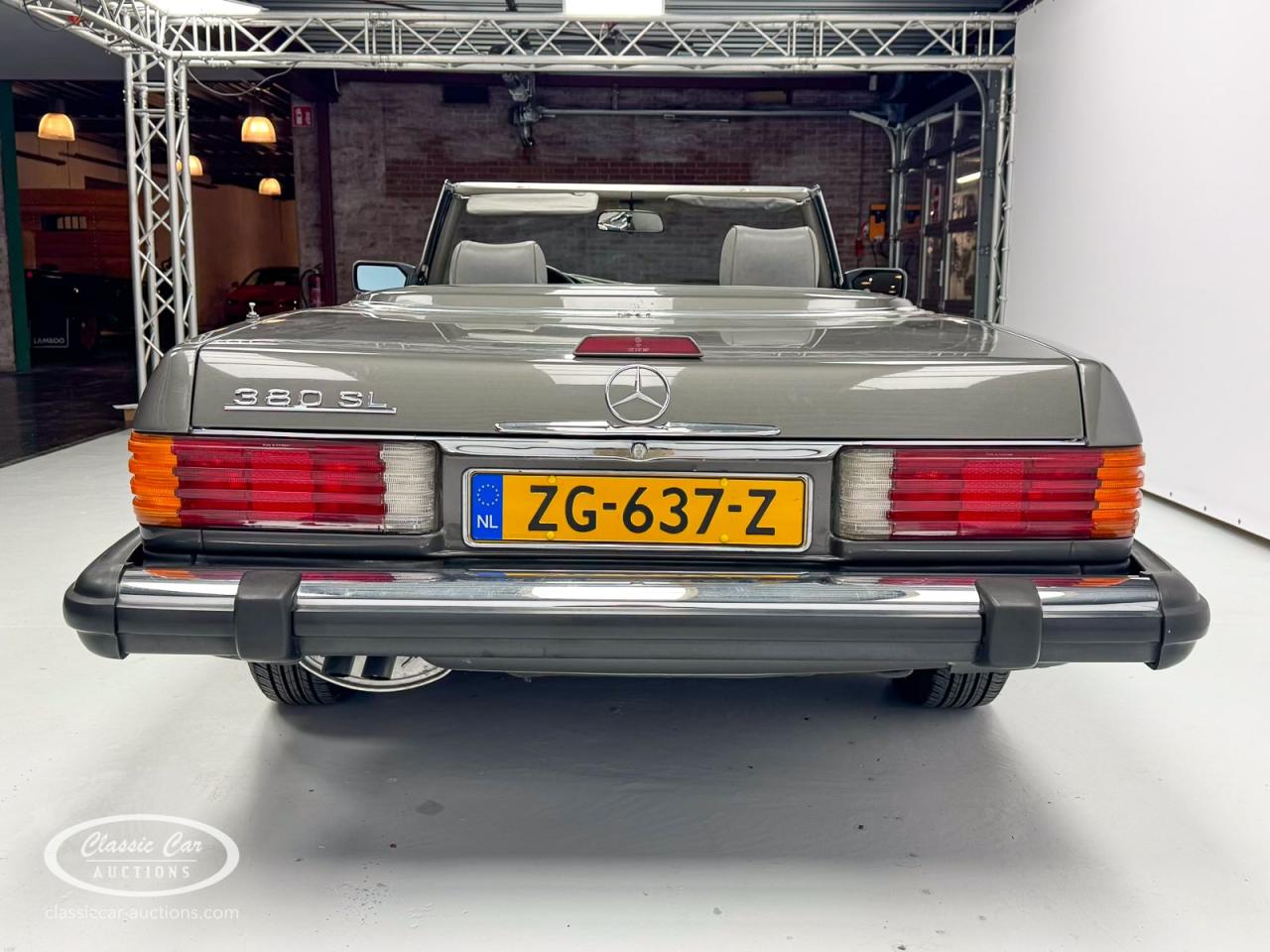 1984 Mercedes - Benz 380 SL