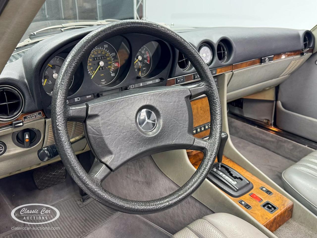 1984 Mercedes - Benz 380 SL