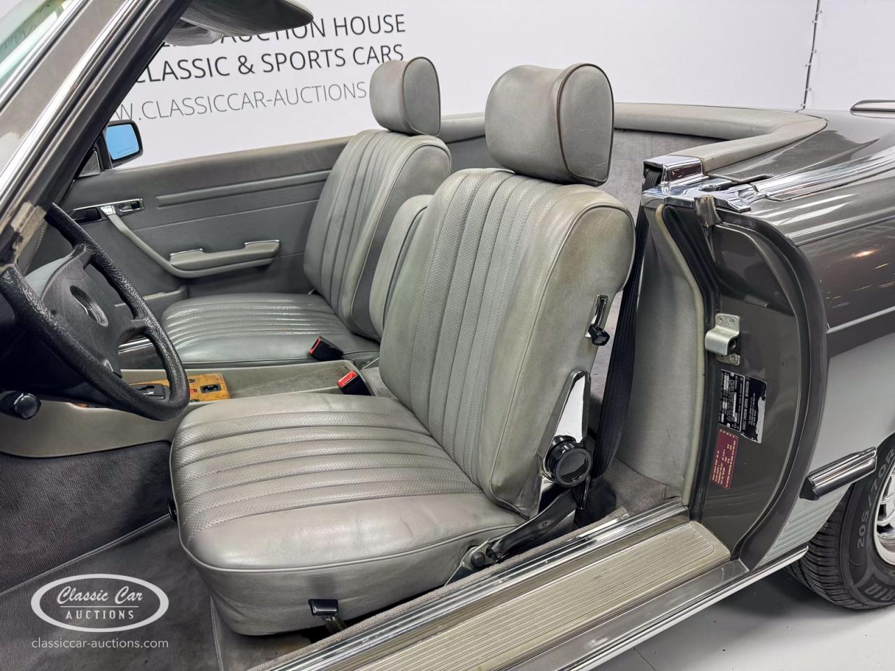 1984 Mercedes - Benz 380 SL