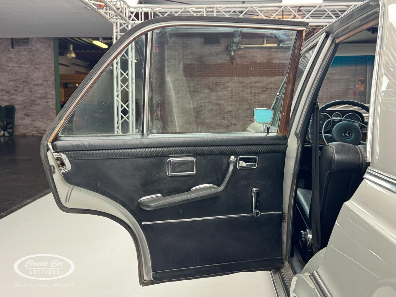 1970 Mercedes - Benz 280