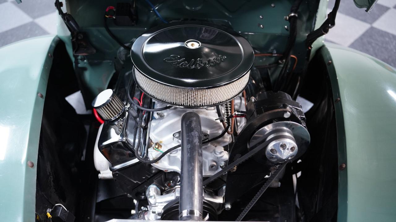 1940 Ford Tudor Sedan