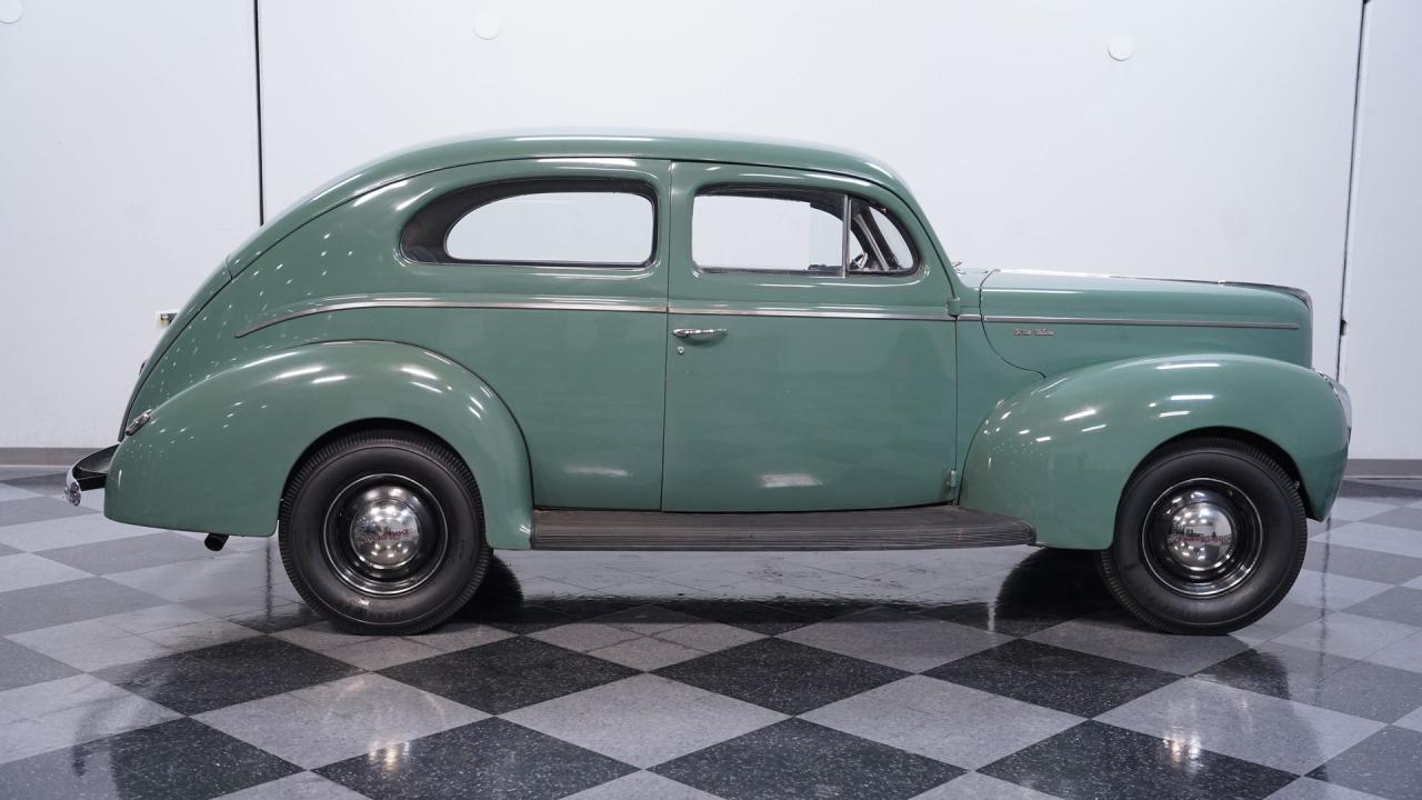 1940 Ford Tudor Sedan