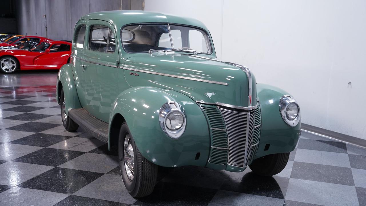 1940 Ford Tudor Sedan
