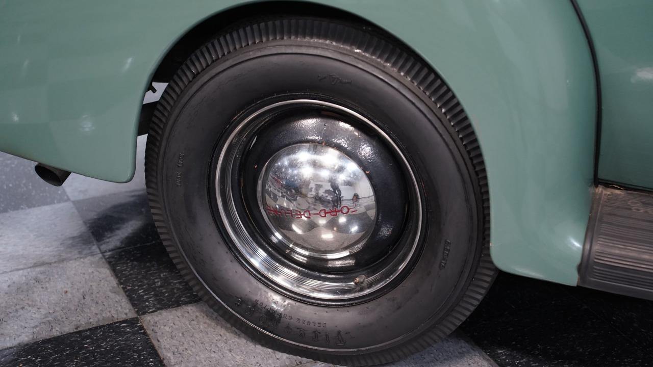 1940 Ford Tudor Sedan