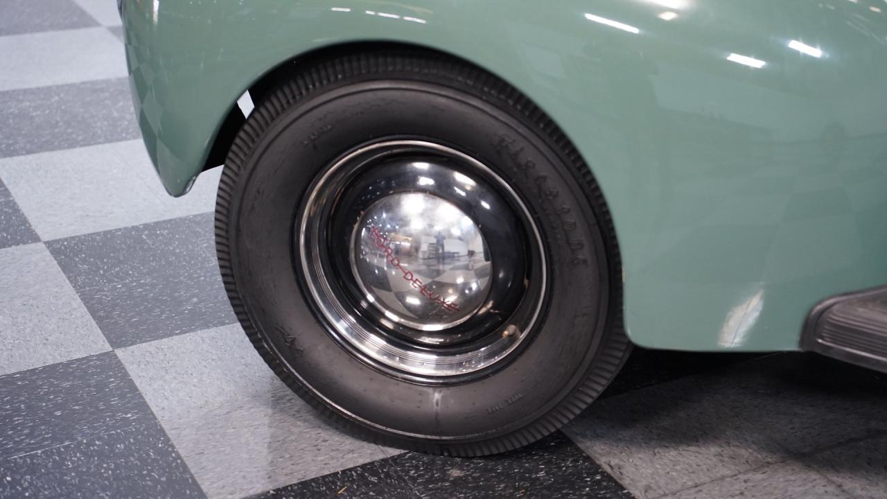 1940 Ford Tudor Sedan