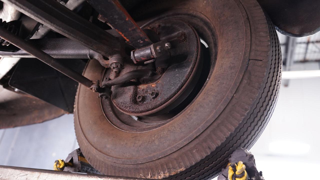 1940 Ford Tudor Sedan