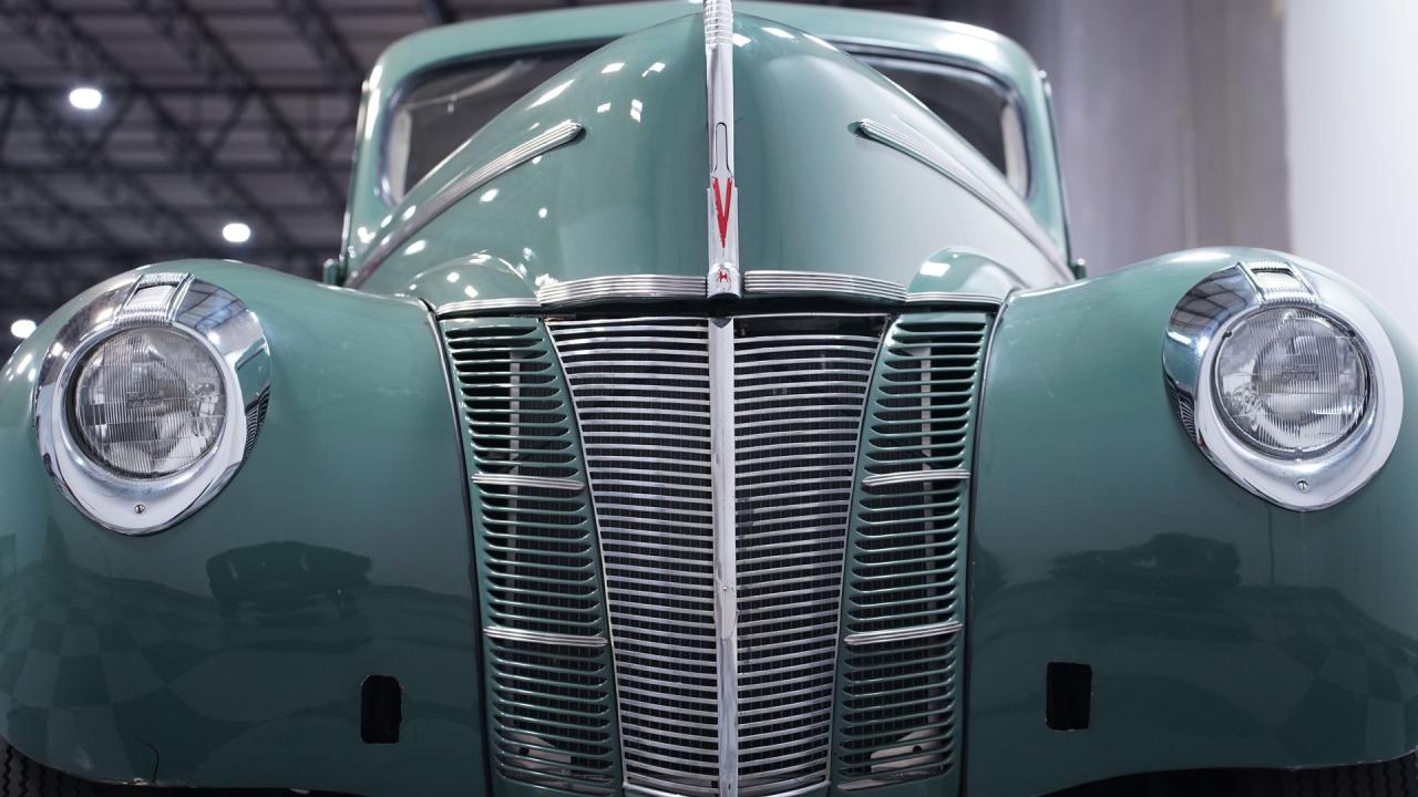 1940 Ford Tudor Sedan