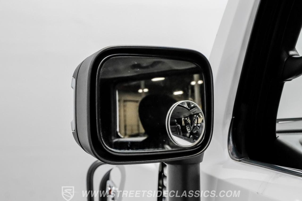 2005 Hummer H2 SUT Custom