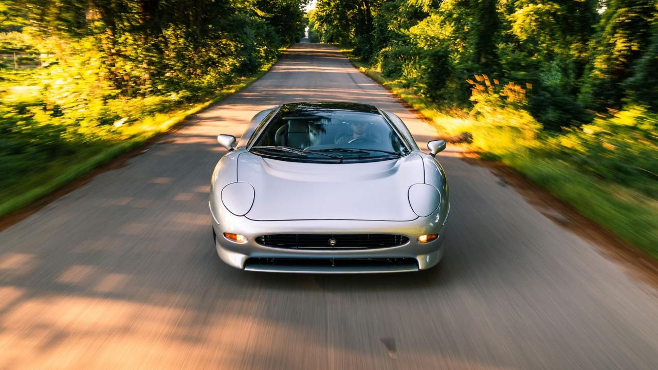 1993 Jaguar XJ220
