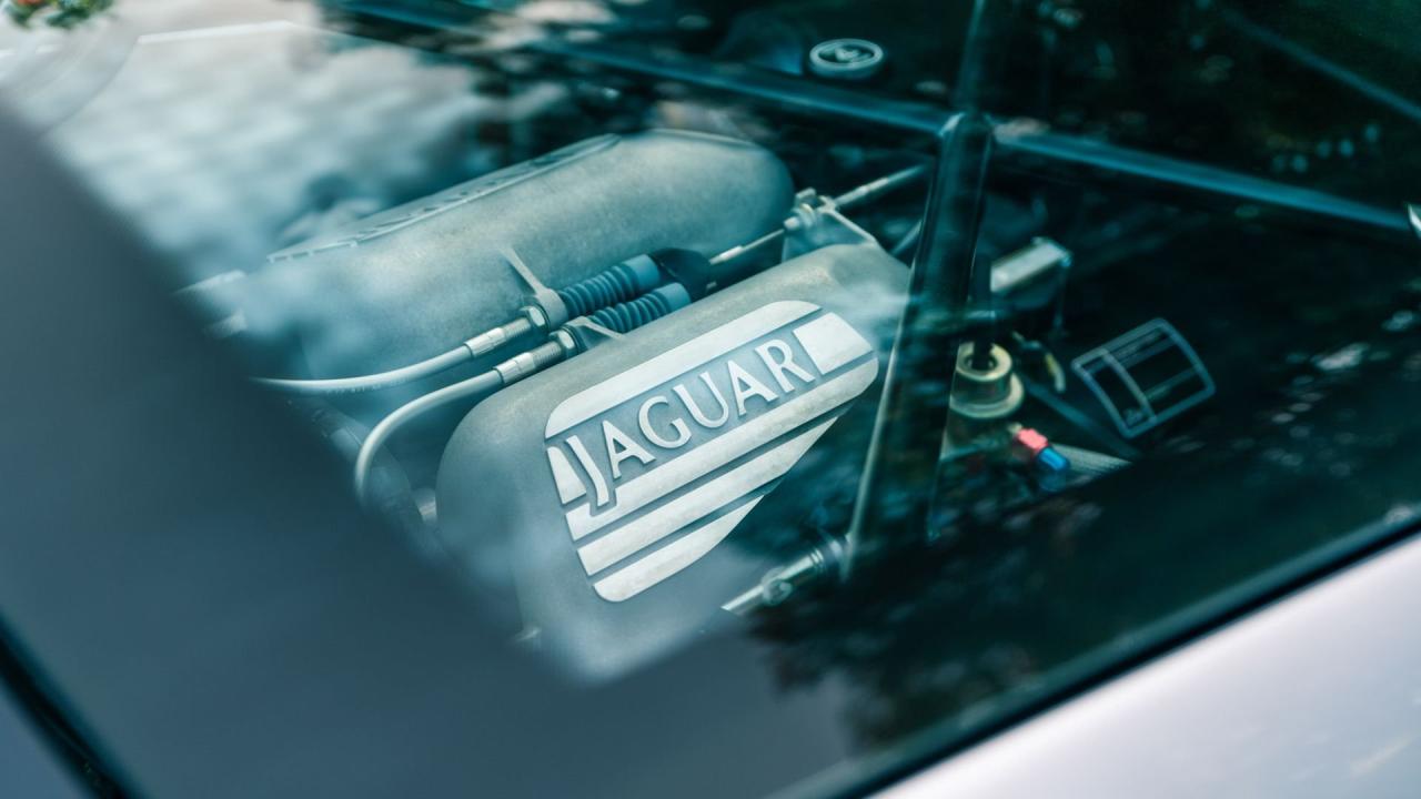 1993 Jaguar XJ220