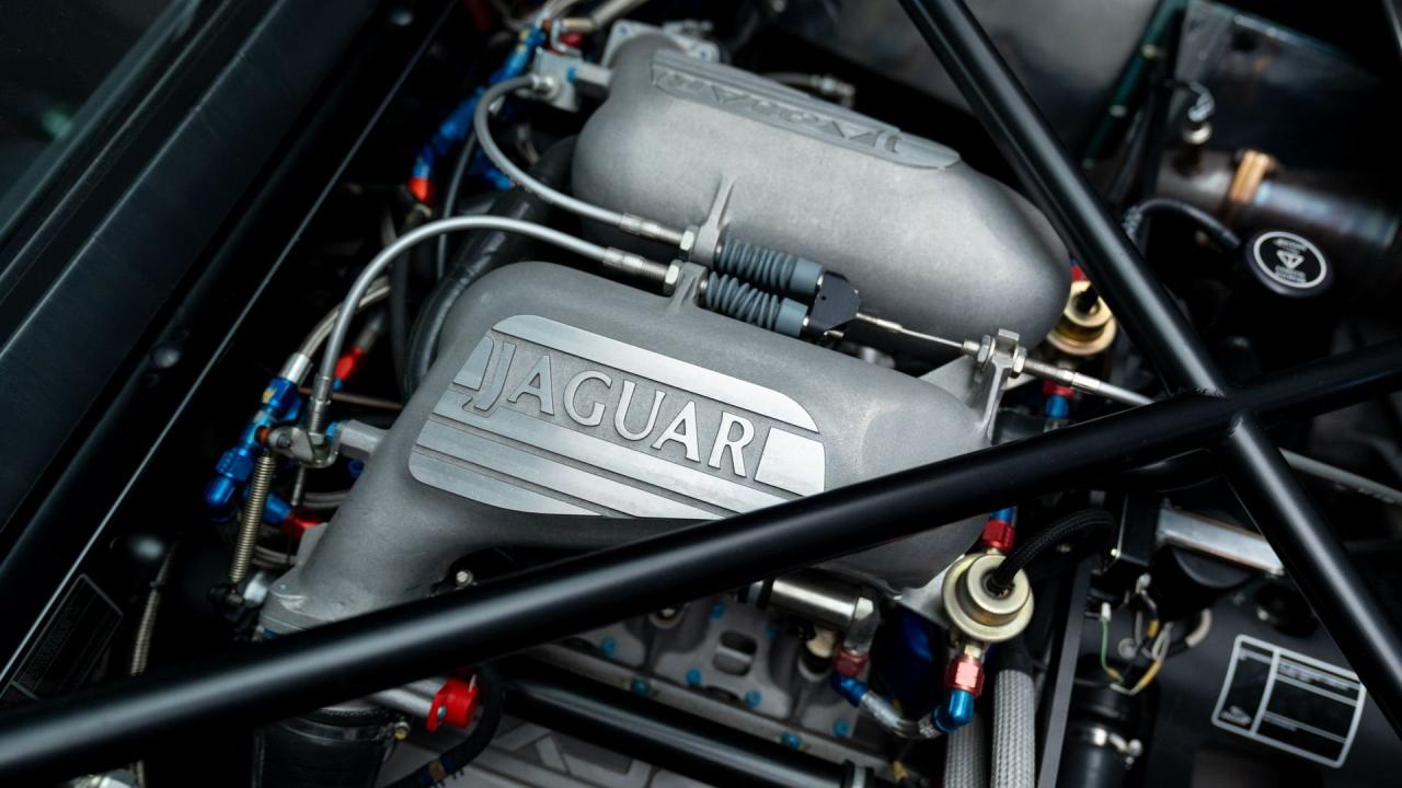 1993 Jaguar XJ220