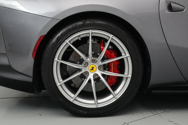 2021 Ferrari 812 GTS