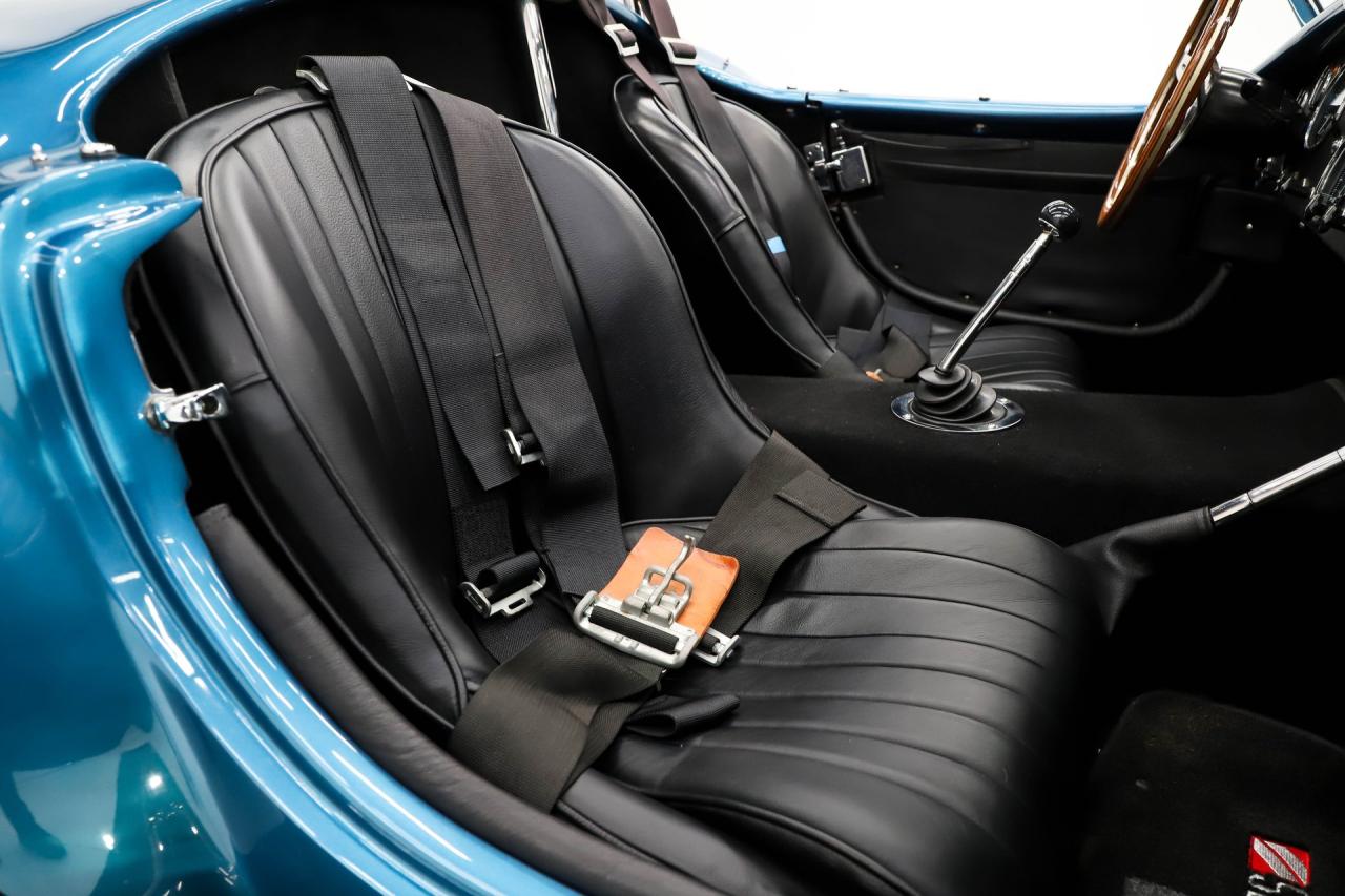 1965 Shelby Cobra Superformance MKIII