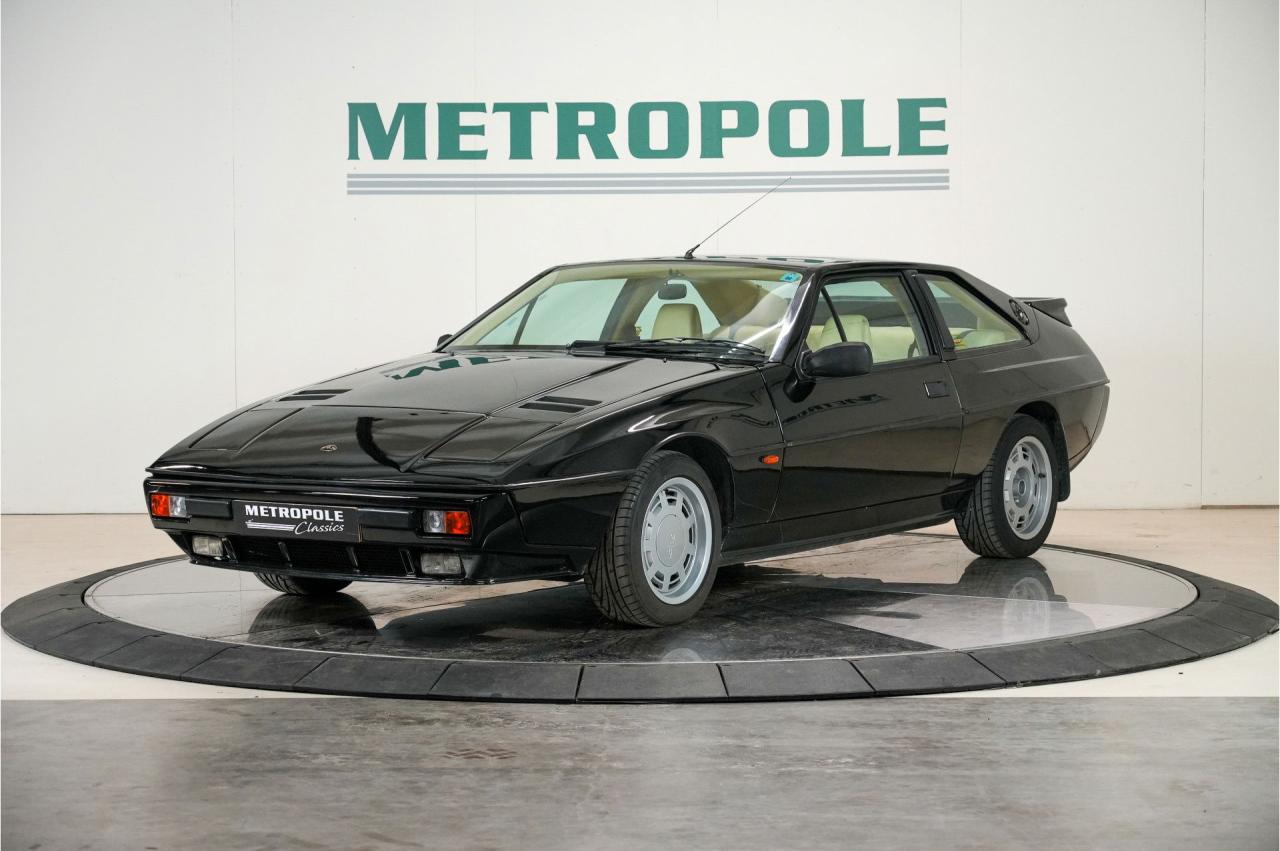 1986 Lotus Excel SE