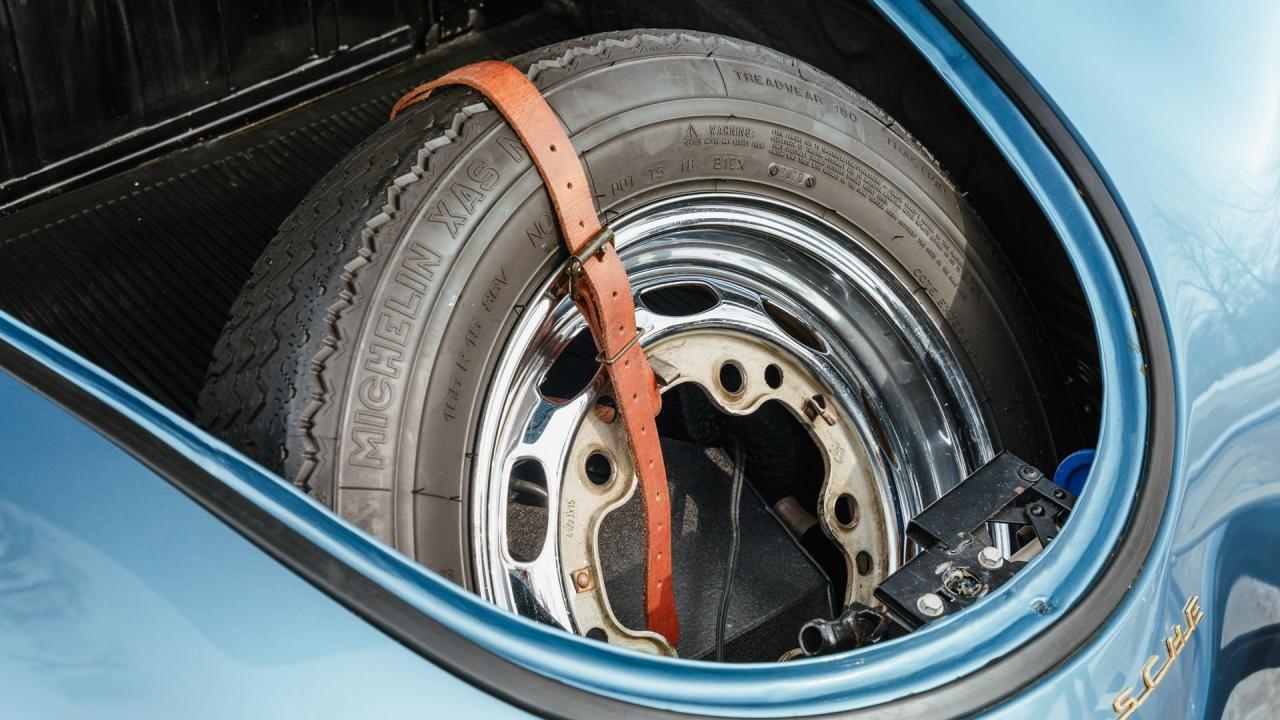 1957 Porsche 356 A 1600 Speedster