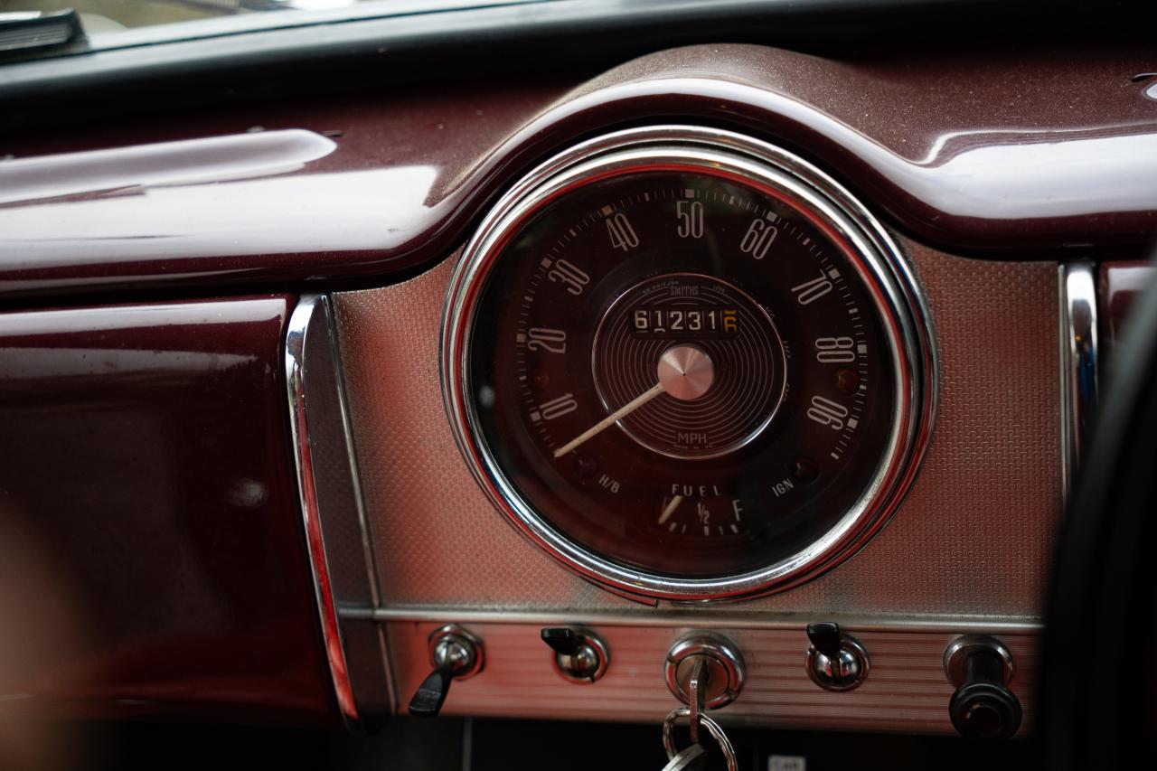 1966 Morris Minor Traveller