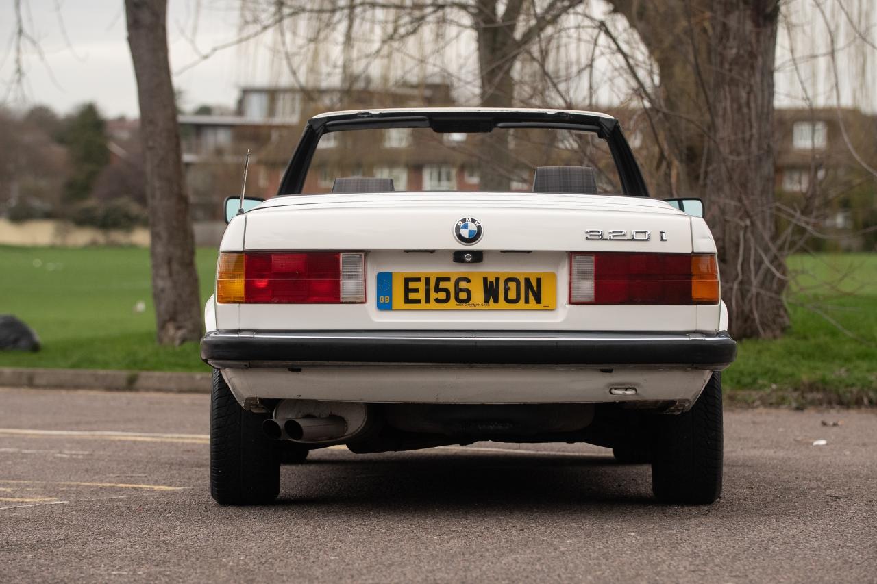 1987 BMW 320i Convertible