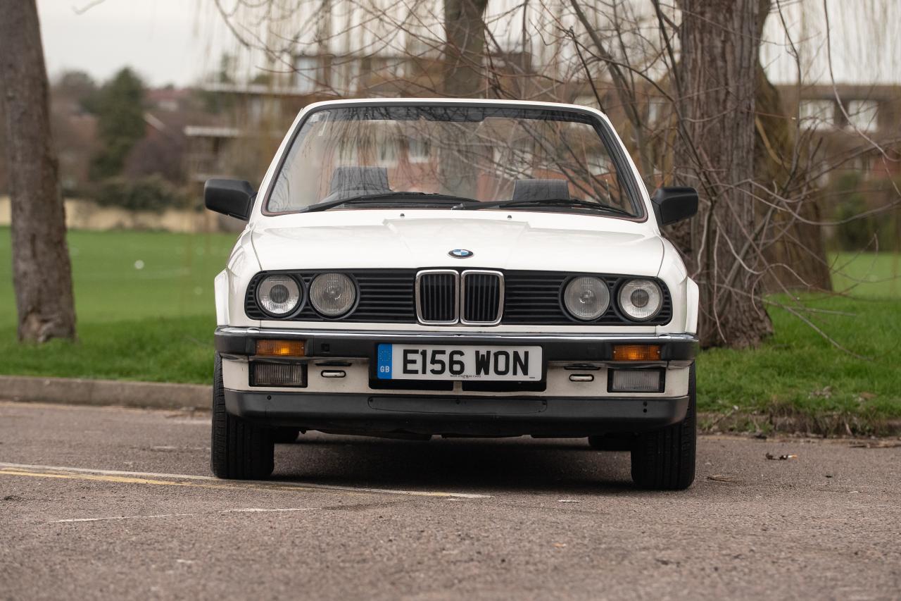 1987 BMW 320i Convertible