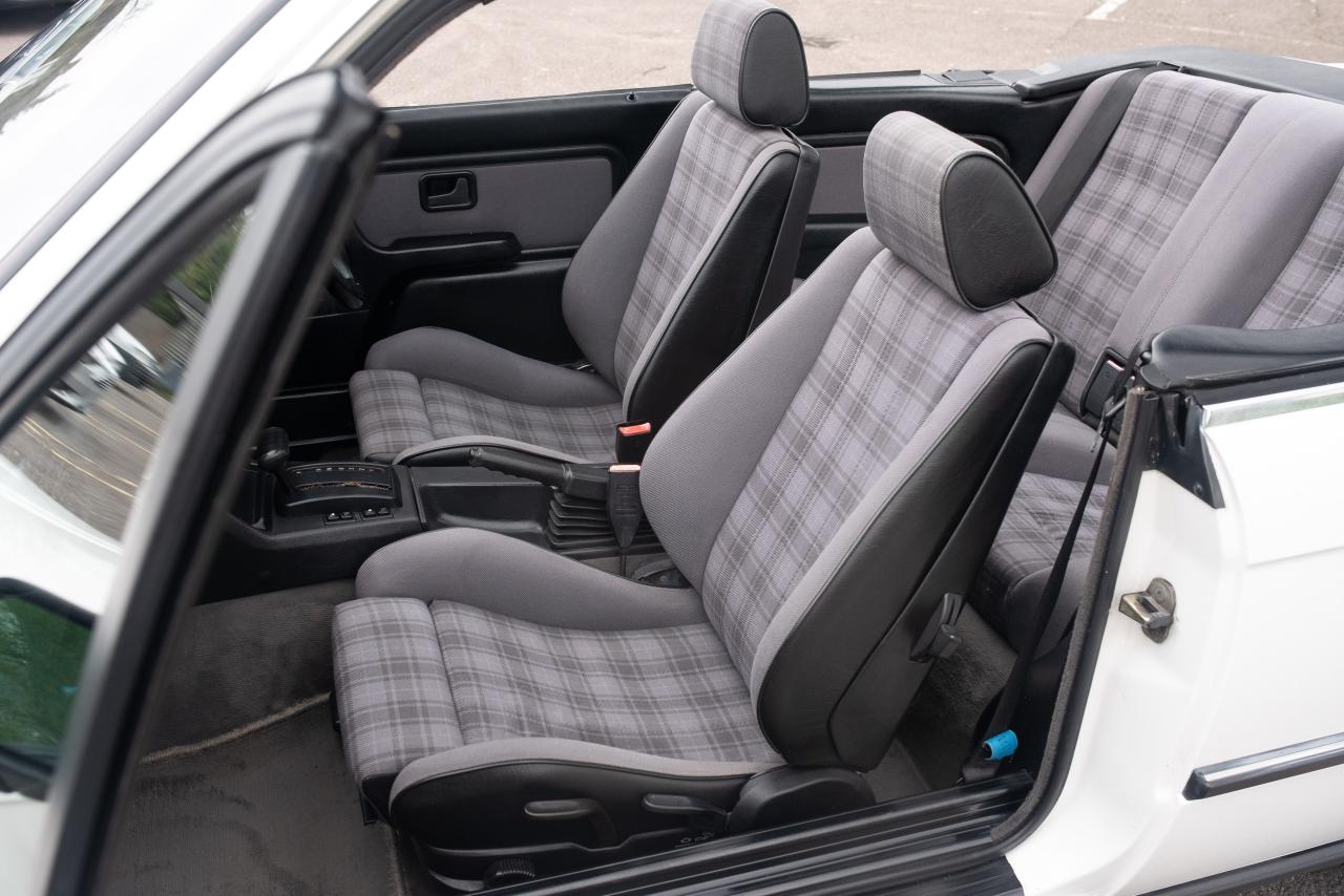 1987 BMW 320i Convertible