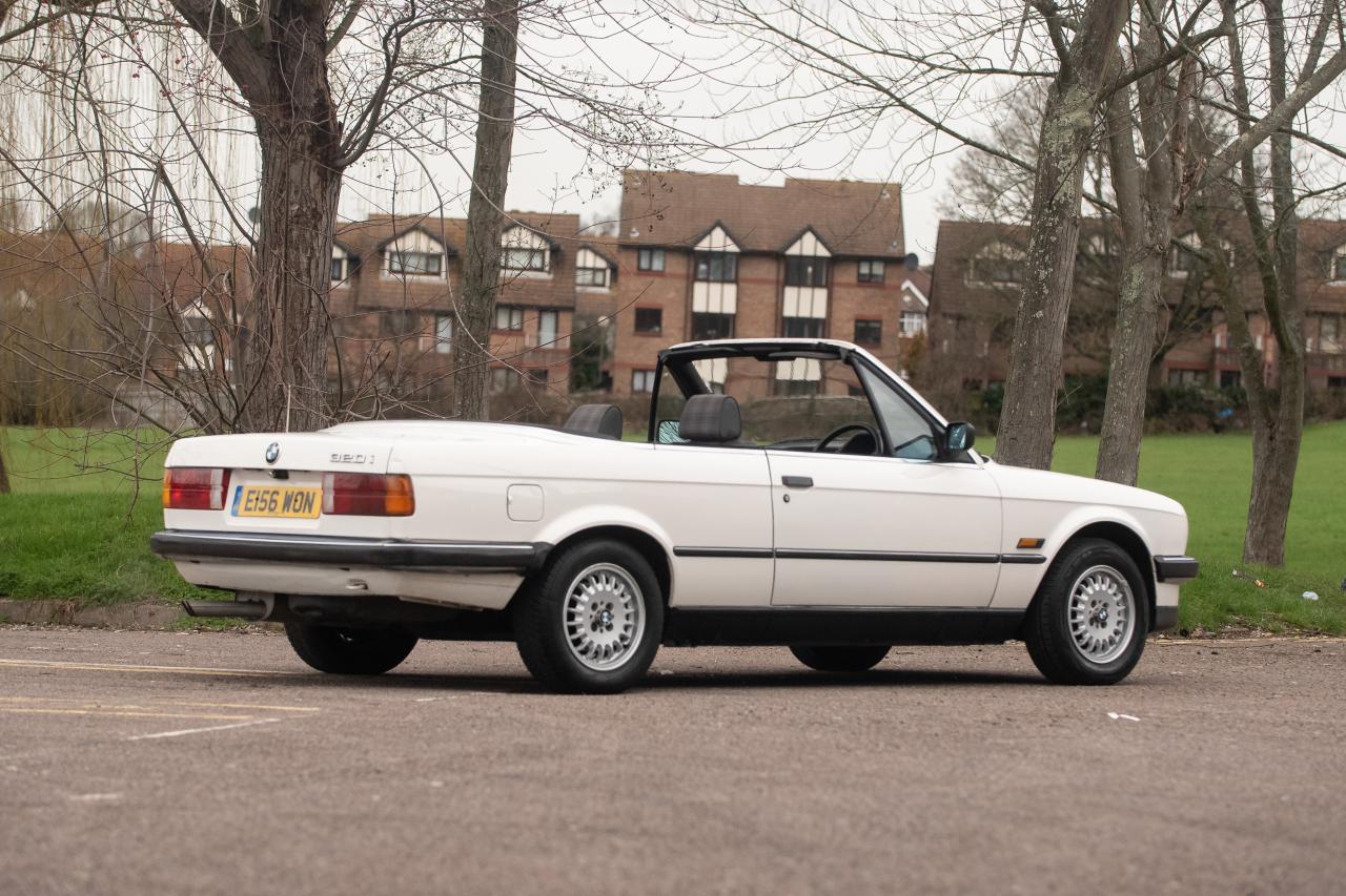 1987 BMW 320i Convertible